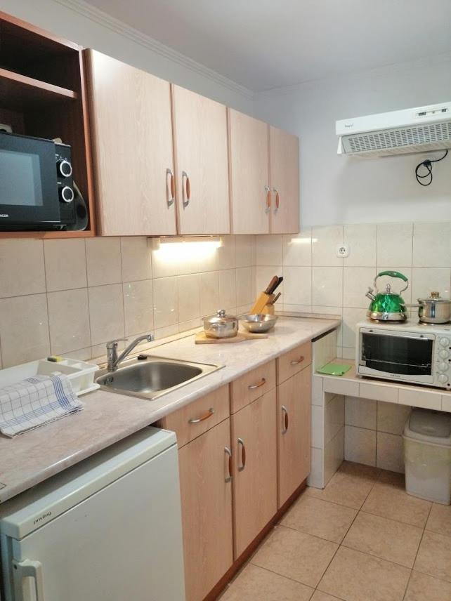 Hőforrás Hotel Gyula Esterno foto