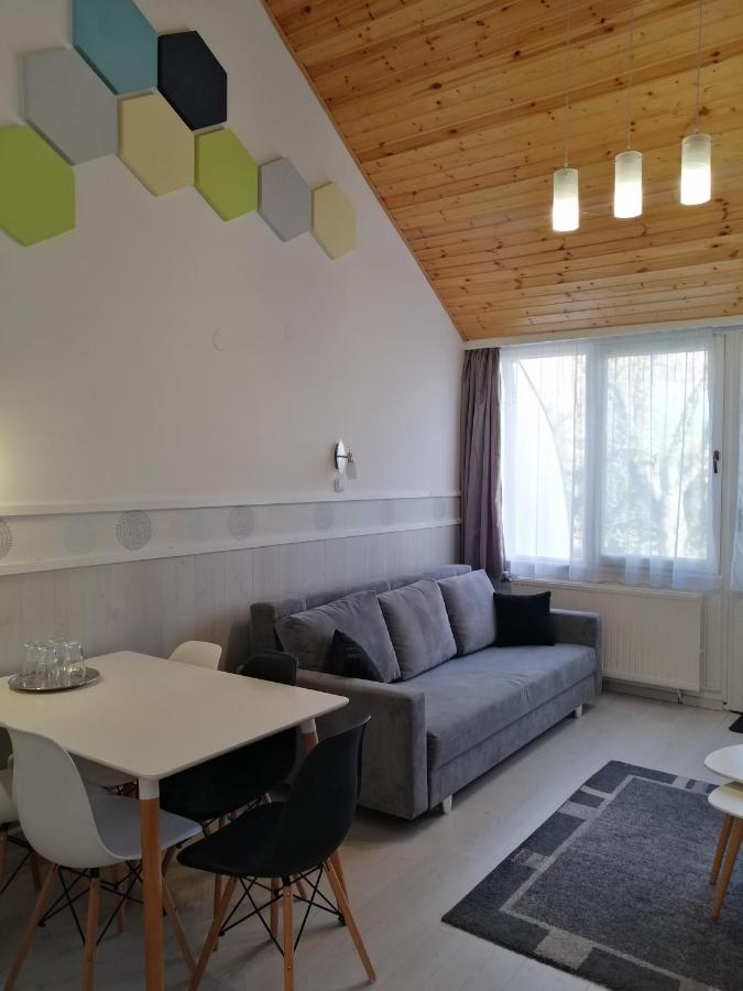 Hőforrás Hotel Gyula Esterno foto